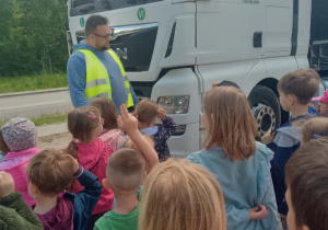 Pan kierowca opowiada o swoim zawodzie