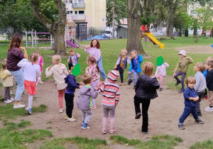 Zdjęcie 9 na 16