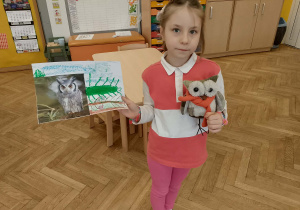 Dziewczynka ze sztuczną spwą